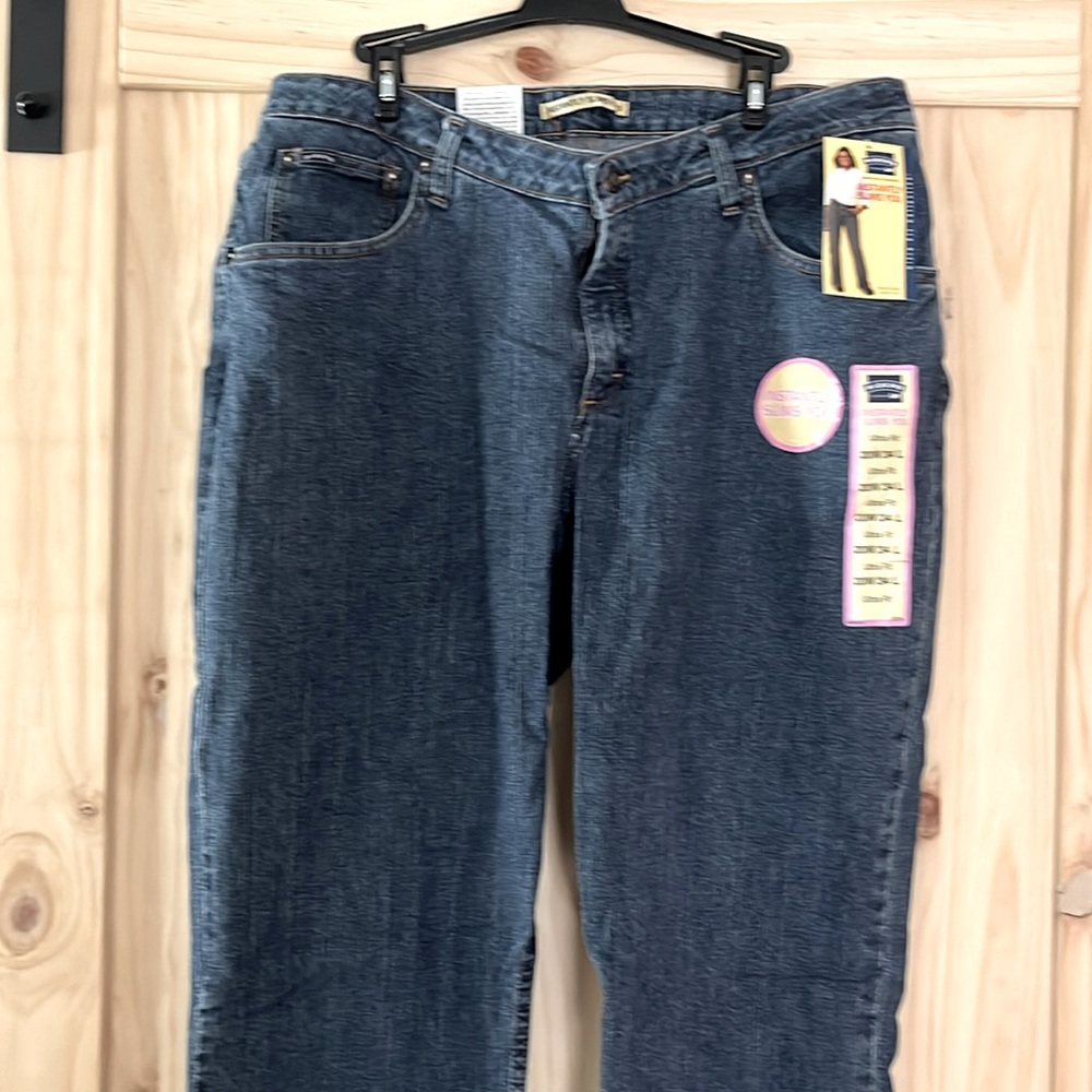 Riders Lee Ultra fit jeans. 20w/34L new with tags (E)